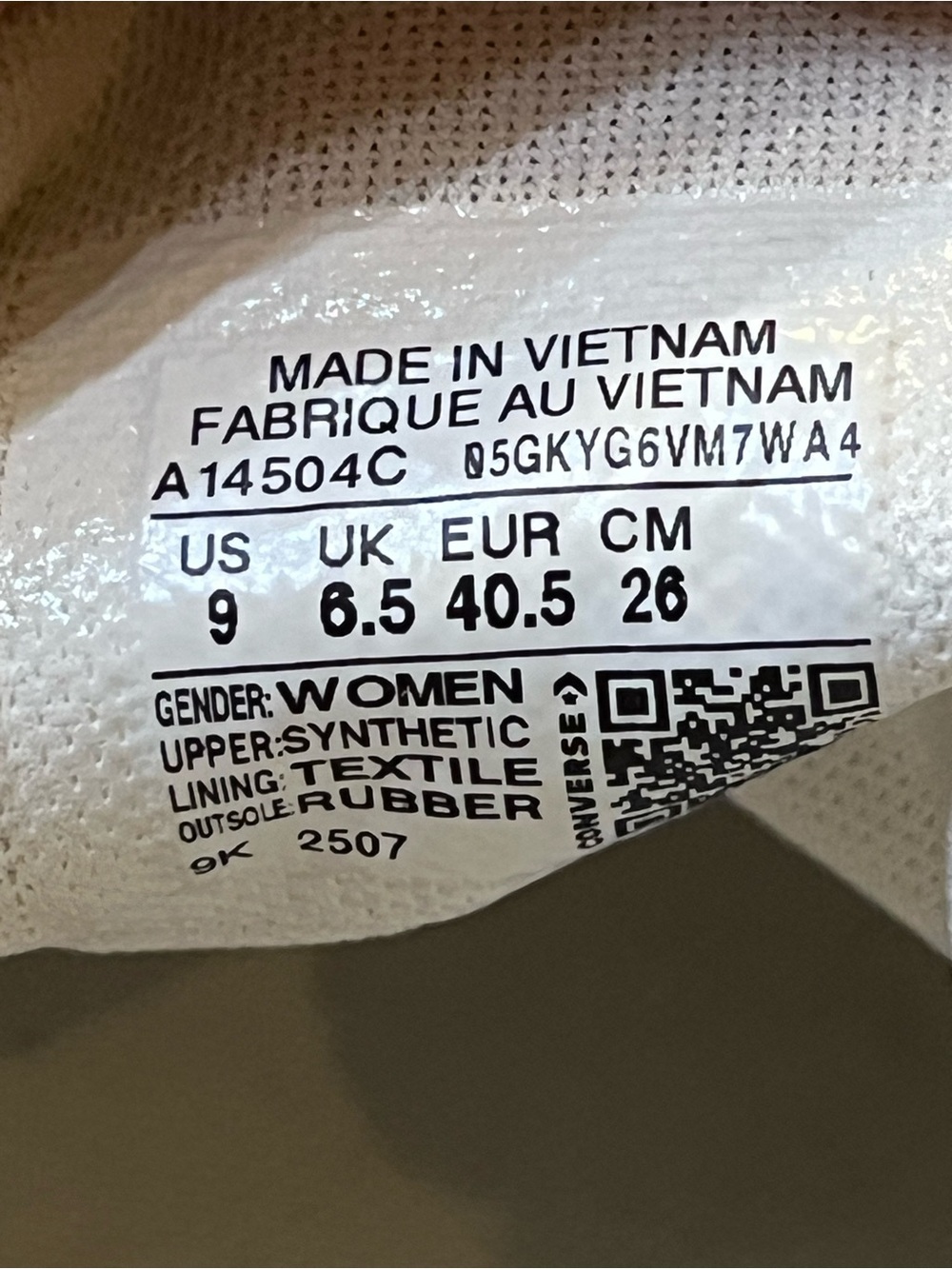 Like new low top Converse Dazzle Em’ - Picture 7 of 7